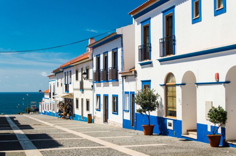 Alojamento turístico no Alentejo e na Região Autónoma da Madeira superam os níveis de outubro de 2019