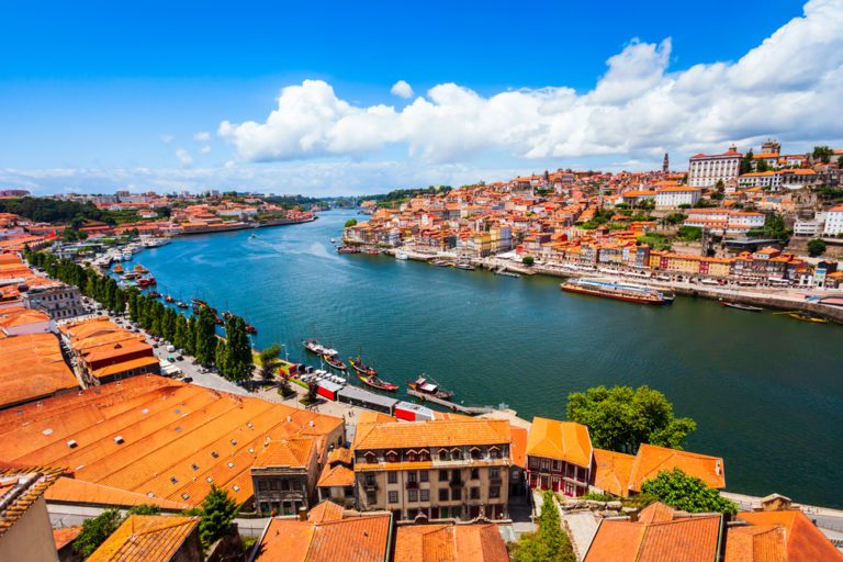 Preço das habitações aumenta 13% em Lisboa e Porto