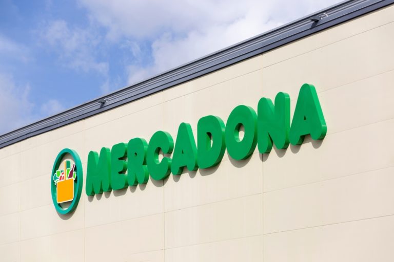 Mercadona abre supermercado em Oeiras