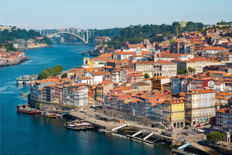 Savills adquire Predibisa e reforça a sua posição no Porto